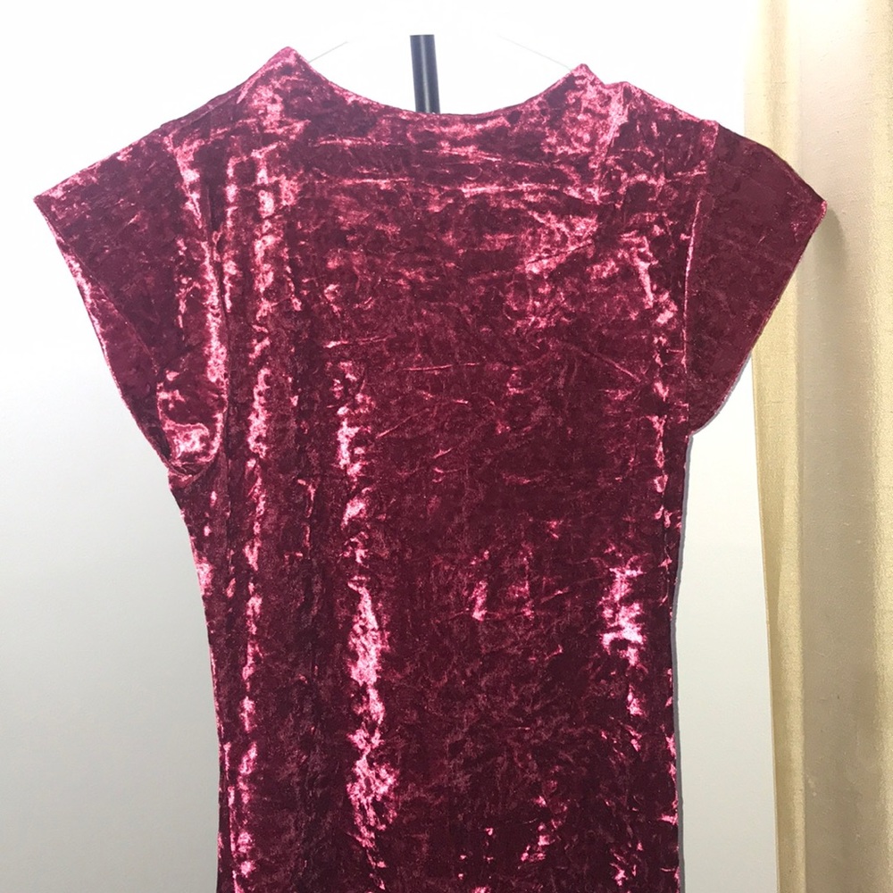 Bodycon Velvet Dress